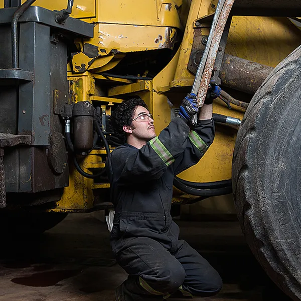 Heavy Diesel Mechanic career outcomes in Australia