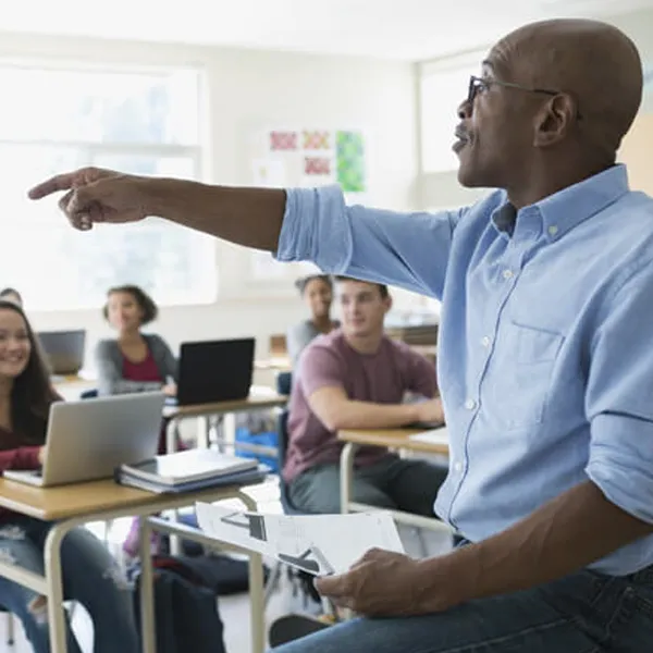 Teaching students studying in Australia
